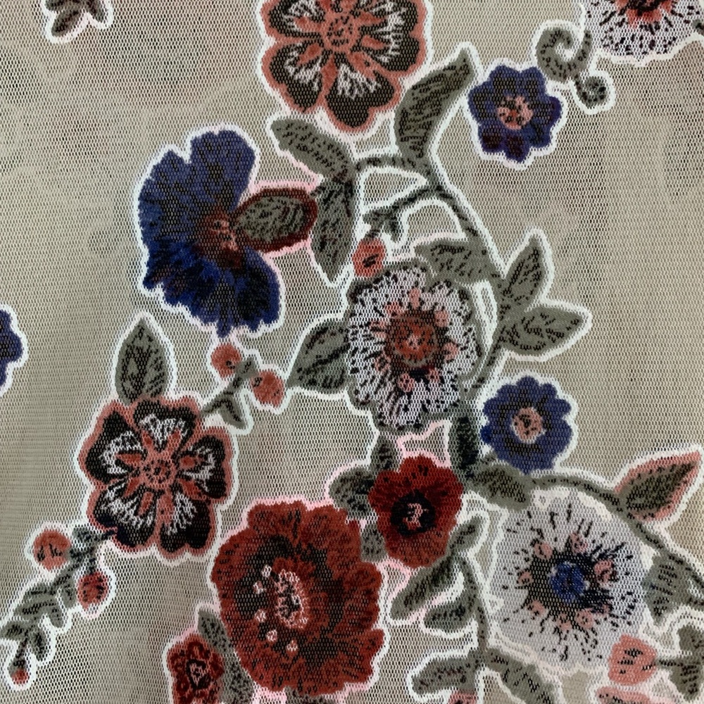 Floral Top - Picture 5 of 5